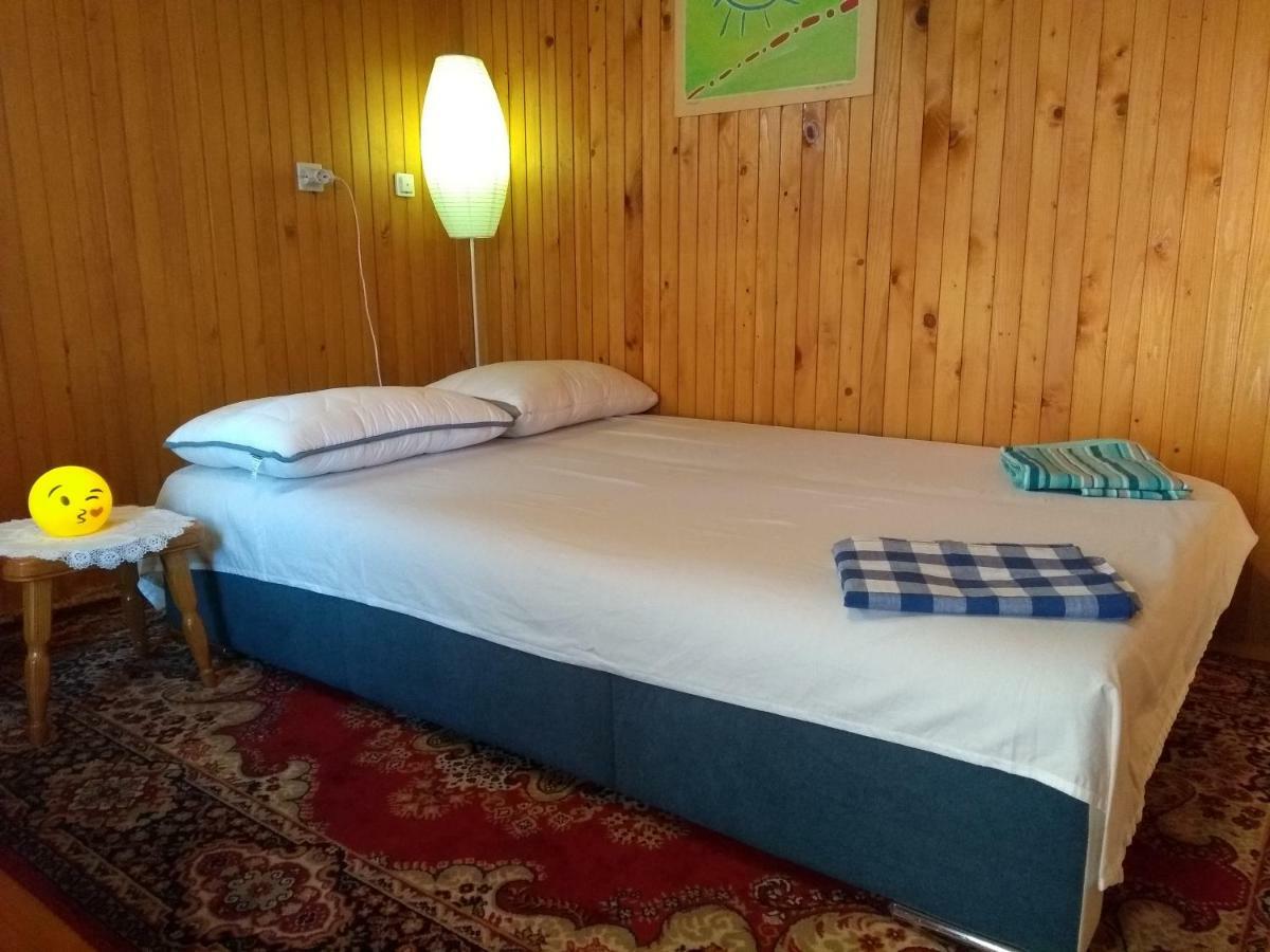 Merikotka - A Cozy Wooden Cottage, Slovenia Braslovce Екстер'єр фото